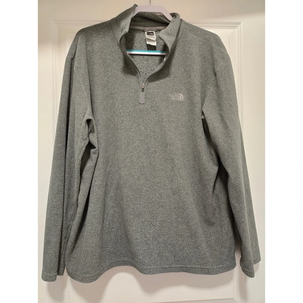 The North Face Mens XL Grey Quarter Zip Fleece Pullover Sweater